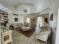 Eladó családi ház Szombathely, 230m2