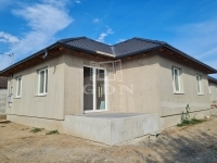 Vânzare duplex Pécel, 95m2