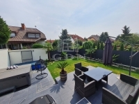 Budapest XVII. kerület Совмещенный дом 30