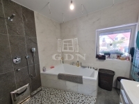 Budapest XVII. kerület Совмещенный дом 11