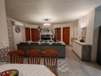 Pécel Lakás (téglaépítésű) 16