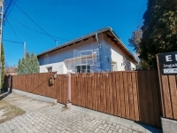 Csömör Üzlethelyiség 4