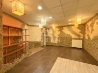 出租 商业用 - 店铺 Zalaegerszeg, 87m2