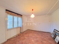 Petrikeresztúr Családi ház 12