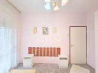 Gellénháza Családi ház 42