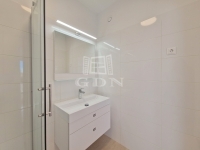 Zalaegerszeg Lakás (csúsztatott zsalu) 18