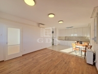 Zalaegerszeg Lakás (csúsztatott zsalu) 5