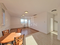 Zalaegerszeg Lakás (csúsztatott zsalu) 8