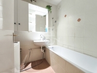 Zalaegerszeg Lakás (csúsztatott zsalu) 25