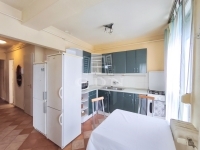 Zalaegerszeg Lakás (csúsztatott zsalu) 13