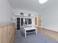 Zalaegerszeg 公寓房（百叶窗） 5