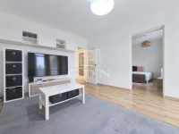 Zalaegerszeg 公寓房（百叶窗） 7