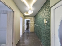 Zalaegerszeg Lakás (csúsztatott zsalu) 24