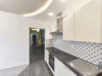 Zalaegerszeg Lakás (csúsztatott zsalu) 12