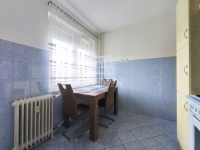 Zalaegerszeg Lakás (csúsztatott zsalu) 22