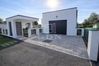 Perenye Családi ház 12