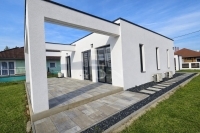 Perenye Családi ház 16