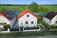 Lipót Családi ház 15