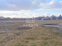 Zichyújfalu 土地 2