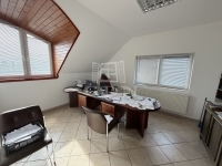 Diósd Üzlethelyiség 9