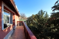 Érd 双面别墅 10