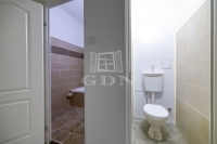 Budapest XVI. kerület Lakás (csúsztatott zsalu) 21