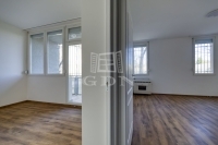 Budapest XVI. kerület Lakás (csúsztatott zsalu) 3