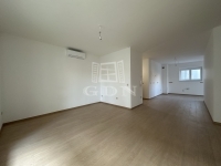 Kaposvár 公寓房（砖头） 11