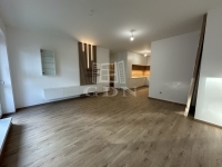 Kaposvár 公寓房（砖头） 23