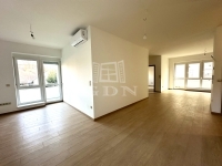 Kaposvár 公寓房（砖头） 38