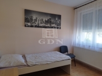 Komárom 公寓房（砖头） 3