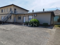 Komárom 公寓房（砖头） 0