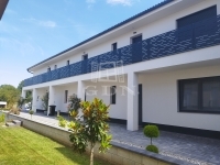 Komárom 公寓房（砖头） 11