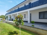 Komárom 公寓房（砖头） 9