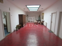 Székesfehérvár Iroda 9