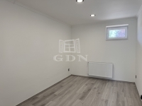 Mór Családi ház 12