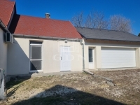 Székesfehérvár Family House 19