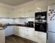 Úrhida 家庭别墅 4