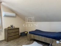 Úrhida 家庭别墅 10