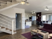 Úrhida 家庭别墅 3