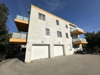 Székesfehérvár Lakás (téglaépítésű) 0