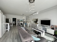 Eladó lakás (téglaépítésű) Székesfehérvár, 101m2