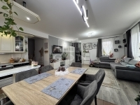 Polgárdi Családi ház 0