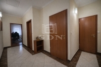 Úrhida Casa Familiala 7