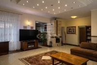 Úrhida Casa Familiala 4