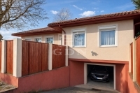 Úrhida Casa Familiala 13