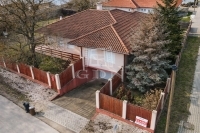 Úrhida Casa Familiala 19