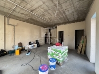 Gárdony Üzlethelyiség 4