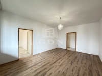 Székesfehérvár Lakás (panel) 9