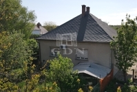 Enying Family House 0